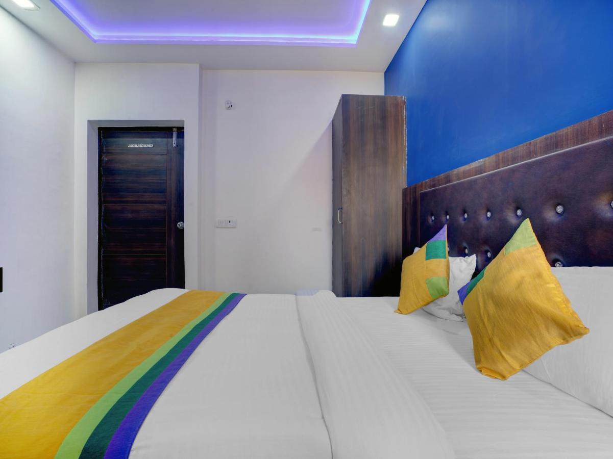 Hotel The Orient Tree, Agra Агра Экстерьер фото